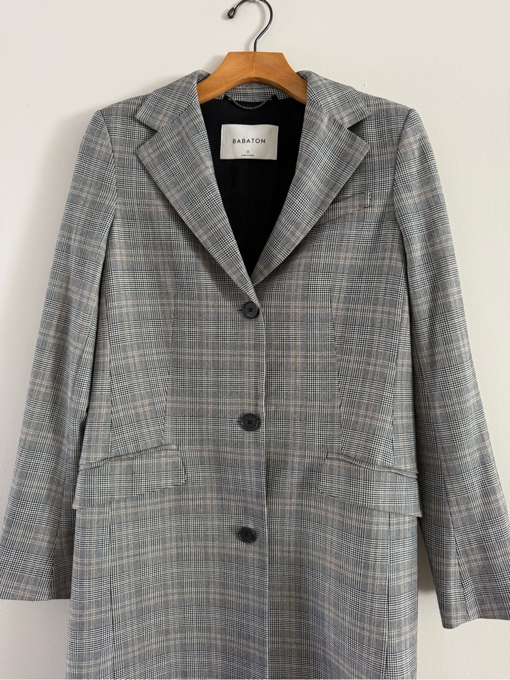 Aritzia Babaton “Trent” Grey Brown Plaid Trench Coat Size 0 - Picture 3 of 11